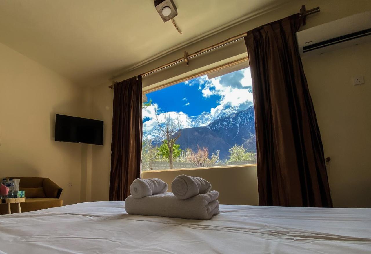 Dumani Nagar Hotel & Resort Karimabad  Exterior photo