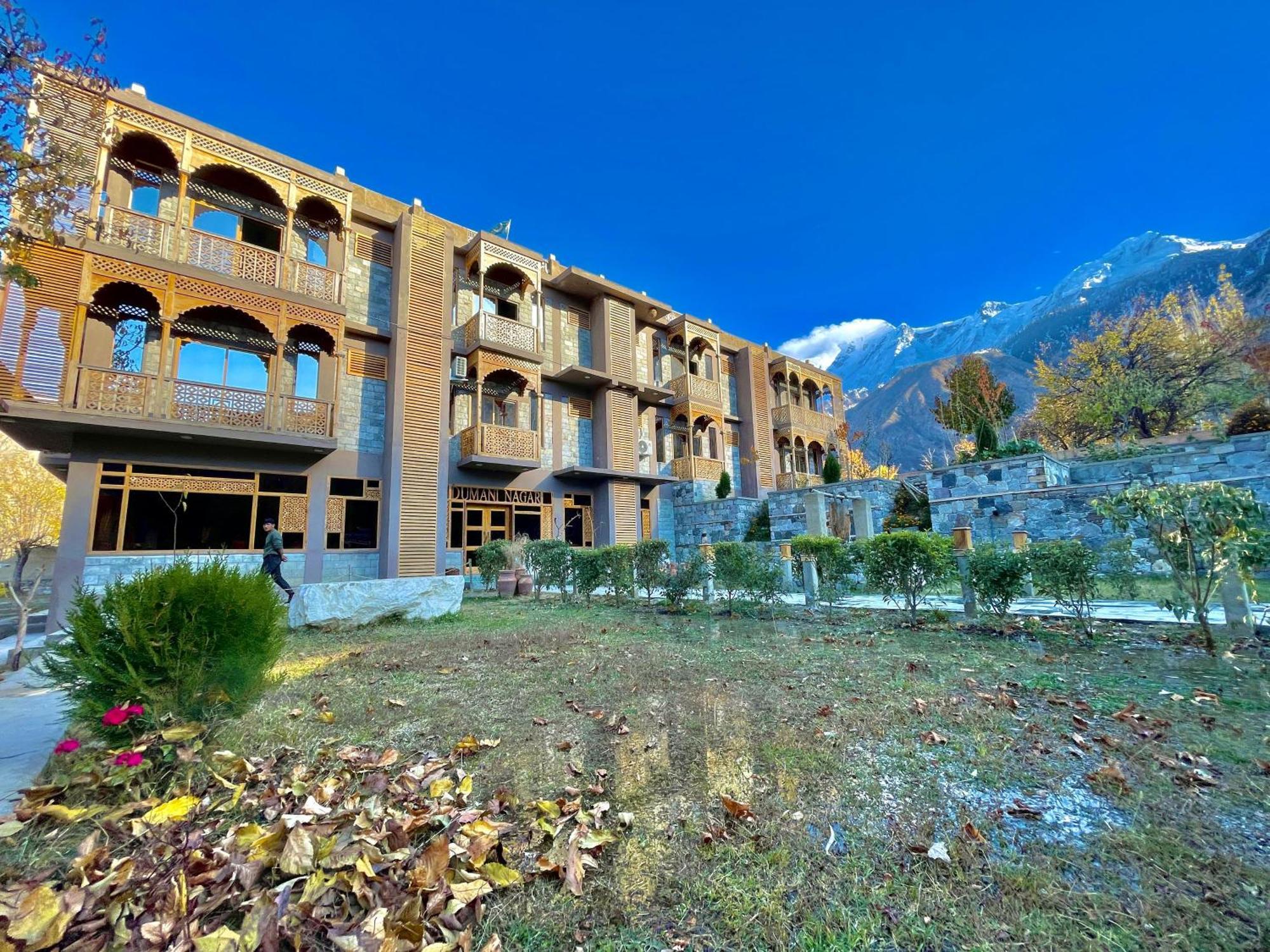 Dumani Nagar Hotel & Resort Karimabad  Exterior photo